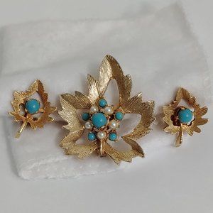 Gold Tone Maple Leaf Clip Back Earring & Brooch Set